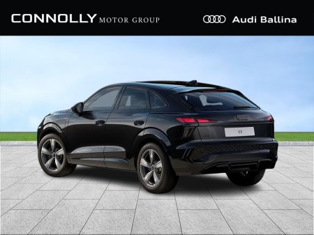 2026 Audi Q3 SB S-line e-hybrid With BLACK PACK AND TECH PACK €64,500