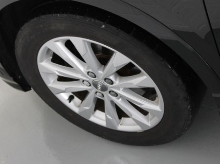 2019 Audi Q3 Sport 35 TDI S-A 150PS 5DR AUT €28,999 thumbnail