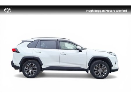 2024 Toyota Rav4 - photo 3