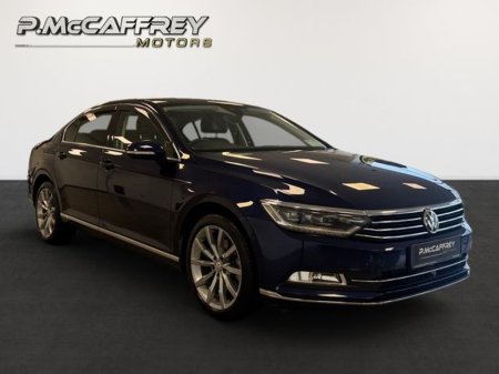 2018 Volkswagen Passat - thumbnail 3