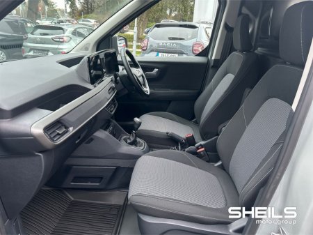 2025 Ford Courier TREND 1.5L ECOBLUE 100PS PRICE EX VAT €20,285 thumbnail