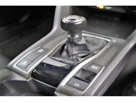 2017 Honda Civic 1.0 VTEC TURBO SR *SAT NAV*REVERSE CAM* €15,890 thumbnail