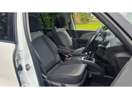 2016 Citroen C4 - thumbnail 24