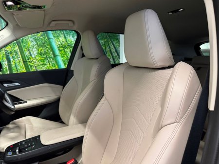 2024 BMW iX1 eDrive20 Sport €44,995 thumbnail