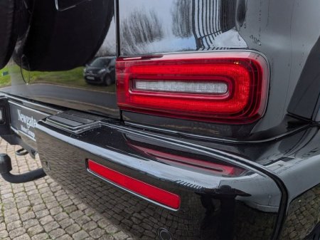 2023 Mercedes-Benz G Class G 400 d 400 D 5DR Auto €169,888 thumbnail