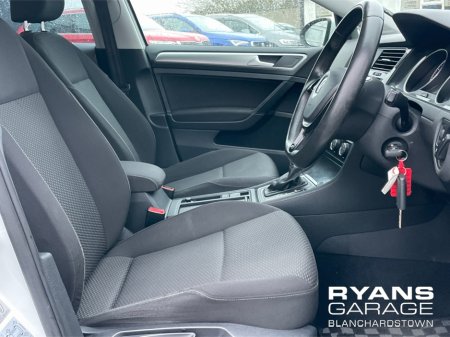 2017 Volkswagen Golf **DEPOSIT PAID** 1.2 TSI AUTO 5DR €15,500 thumbnail