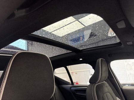 2023 Volvo XC40 - thumbnail 24