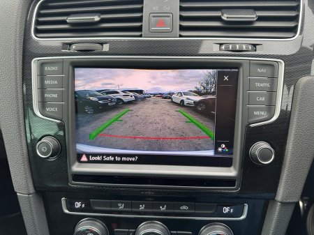 2015 Volkswagen Golf - thumbnail 17