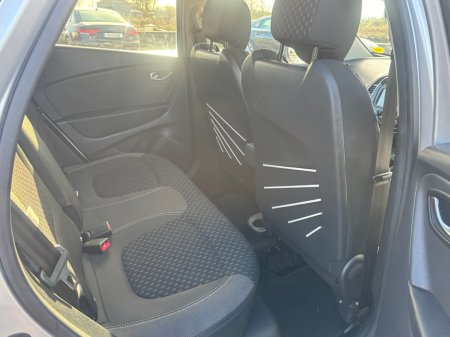 2017 Renault Captur  €10,000 thumbnail