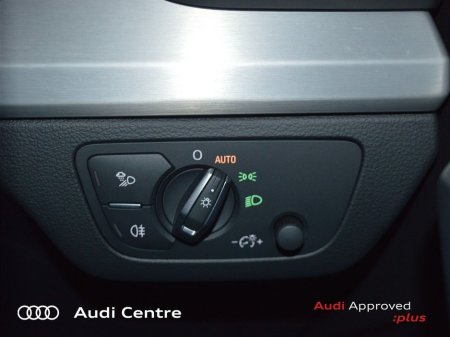 2023 Audi Q5 50 TFSI e 299HP S tronic quattro S Line €51,499 thumbnail