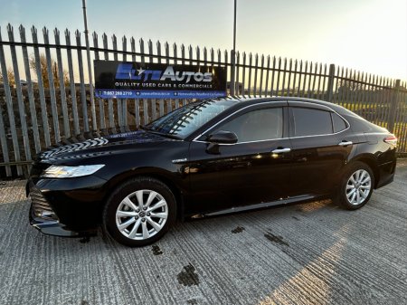 2019 Toyota Camry - thumbnail 5