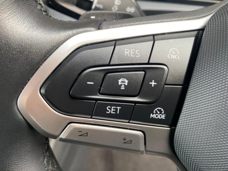 2024 Volkswagen Tiguan - thumbnail 24