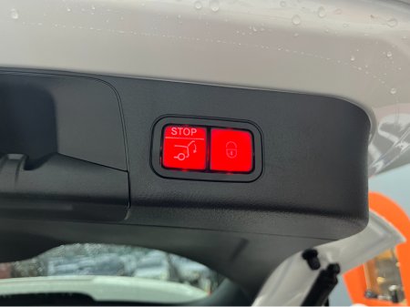 2024 Mercedes-Benz EQB - thumbnail 9