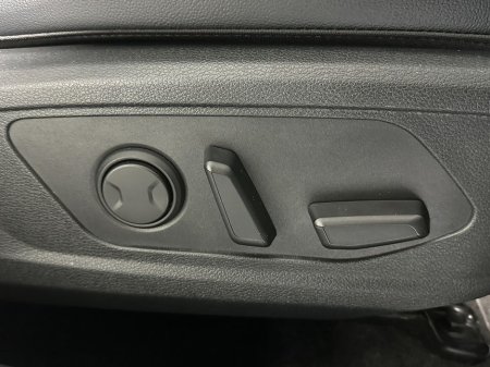 2023 Kia Sportage - thumbnail 24