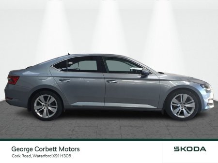 2020 Skoda Superb - thumbnail 6