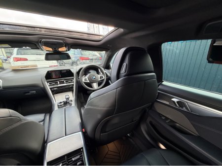 2020 BMW 8 Series - thumbnail 39