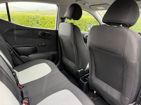 2021 Hyundai i10 - thumbnail 14