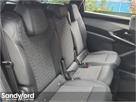 2025 Peugeot 5008 - thumbnail 12