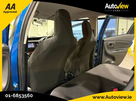 2017 Toyota Vitz /Yaris 1.5 Self-Charging Hybrid. AA APPROVED // FINANCE & NATIONWIDE DELIVERY AVAILABLE // SIMI DEALER €11,995 thumbnail