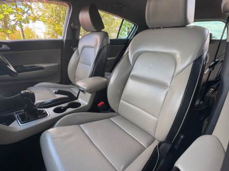 2019 Kia Sportage - thumbnail 6