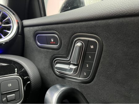 2022 Mercedes-Benz A Class - thumbnail 11