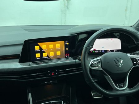 2023 Volkswagen Golf - thumbnail 16