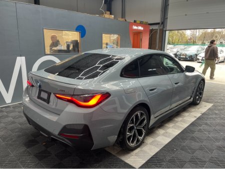 2022 BMW i4 - thumbnail 2