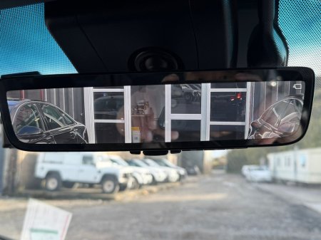 2023 Toyota Alphard - thumbnail 11