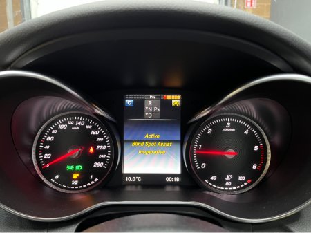 2017 Mercedes-Benz C Class 2017 MERCEDES-BENZ C220D LAUREUS EDITION 2.2 AUTOMATIC / CRUISE CONTROL / REVERSE CAMERA / ELECTRIC MEMORY & HEATED SEATS / PADDLE SHIFTERS / AMBIENT LIGHTS AND MORE thumbnail