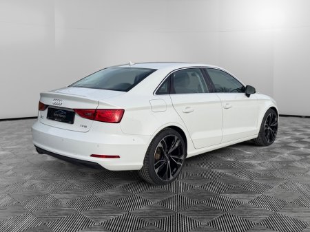 2015 Audi A3 Saloon - thumbnail 5