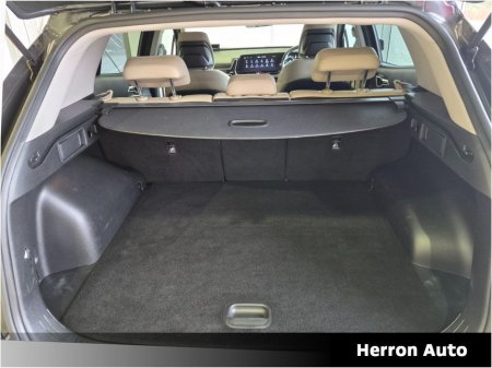 2023 Kia Sportage K4 1.6T PHEV 265PS 4X4 AUTO €34,900 thumbnail