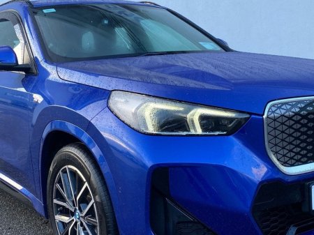 2025 BMW iX1 eDrive20 M Sport €53,950 thumbnail