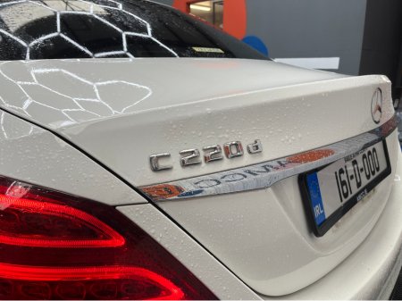 2016 Mercedes-Benz C Class €19950 2016 MERCEDES-BENZ AVANTGARDE 2.0 AUTOMATIC / CRUISE CONTROL / REVERSE CAMERA / ELECTRIC MEMORY & HEATED SEATS / PADDLE SHIFTERS AND MORE €19,950 thumbnail