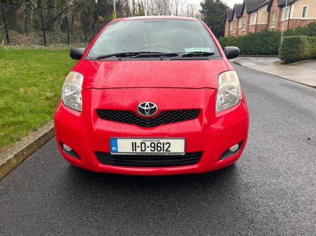 2011 Toyota Yaris 1.0 VVT-i 3Dr Sport €4,950 thumbnail