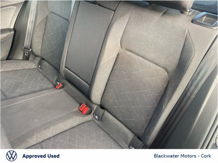 2024 Volkswagen Golf 1.5TSI 5DR LIFE HYBRID AUTOMATIC €31,995 thumbnail