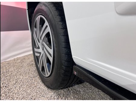 2019 Peugeot Partner 2019 Peugeot partner NEW MODEL 1.6Hdi 3 Seater professional €13,700