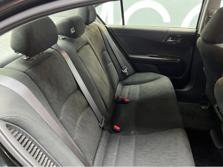 2016 Honda Accord - thumbnail 12