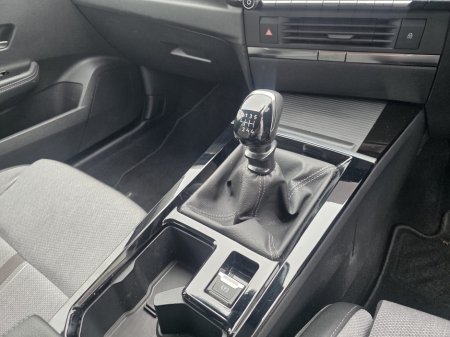 2024 Opel Astra - thumbnail 14