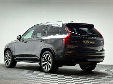 2025 Volvo XC90 - view 4