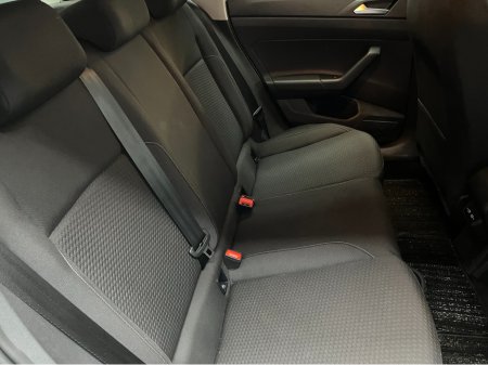 2021 Volkswagen Polo €19950 2021 VOLKSWAGEN POLO TSI CONFORT LINE 1.0 AUTOMATIC / CRUISE CONTROL / REVERSE CAMERA / APPLE CARPLAY AND MORE €19,950 thumbnail