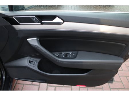 2018 Volkswagen Passat 2.0TDI 150BHP ELEGANCE EDITION 4DR SALOON // 1 OWNER IN IMMACULATE CONDITION // WELL WORTH VIEWING // BUY WITH CONFIDENCE AA AND SIMI APPROVED DEALER 2025 // FINANCE ARRANGED // TRADE INS WELCOME // €19,950 thumbnail