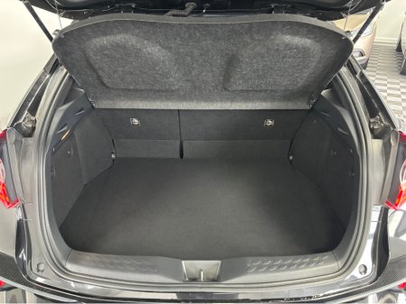 2018 Toyota C-HR - thumbnail 11