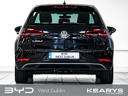 2020 Volkswagen Golf - photo 6