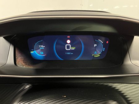 2023 Peugeot 2008 - thumbnail 13