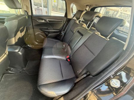 2017 Honda Fit - thumbnail 23