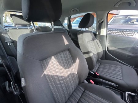 2017 Volkswagen Polo - thumbnail 13