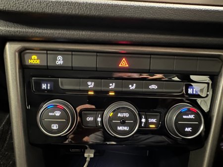 2020 Volkswagen T-Roc - thumbnail 28