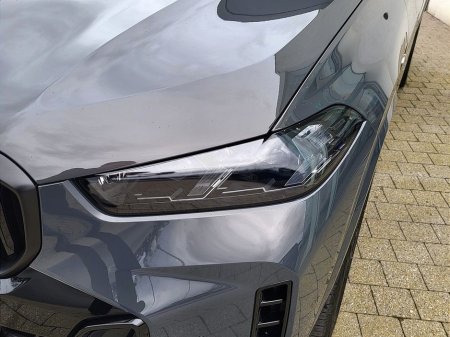 2026 BMW X5 - thumbnail 8