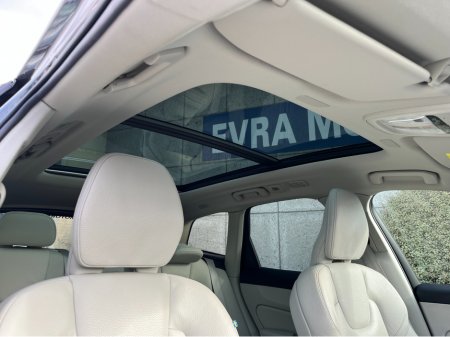 2023 Volvo XC60 - thumbnail 12