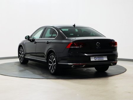 2021 Volkswagen Passat - thumbnail 5